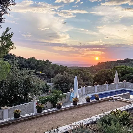 Holiday home Lumiere By Interhome Begur